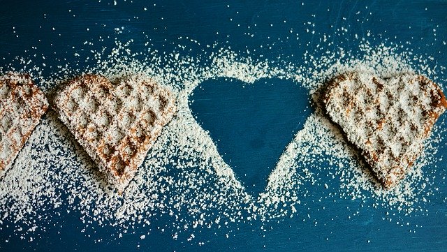 Американский диетолог назвал продукты, которые категорически нельзя есть на голодный желудок