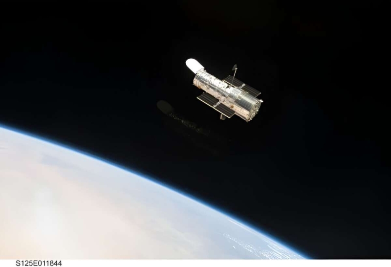 Космический телескоп НАСА «Хаббл» приостанавливает работу из-за проблемы с гироскопом