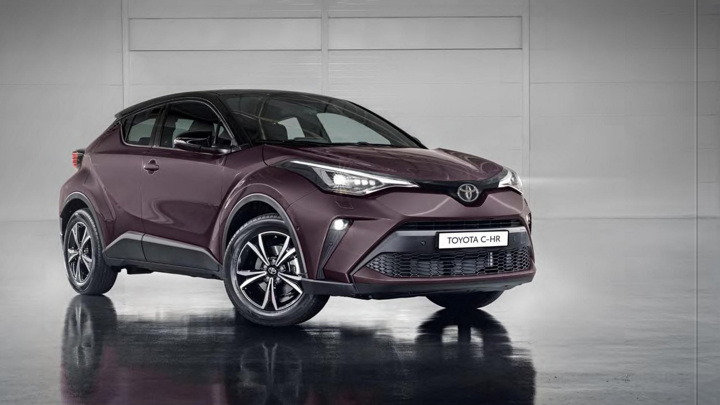 Autonews: россияне еще могут купить Kia, Hyundai и Toyota по старым ценам