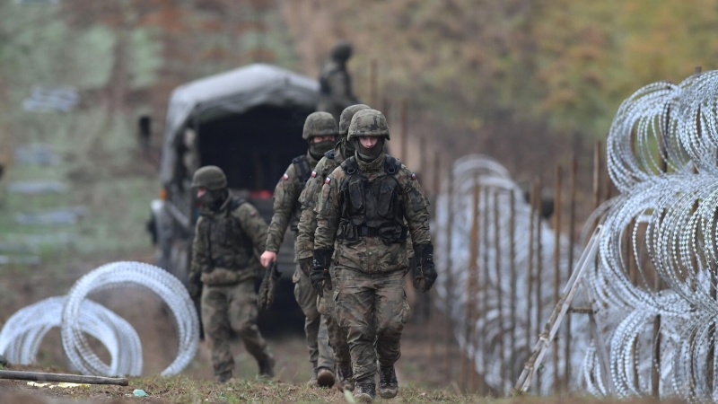 В Польше заявили, что граница с Россией будет "самой защищенной" в Европе