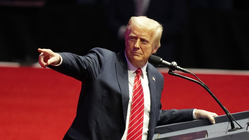 Французский премьер сделал мрачное предсказание из-за возвращения Трампа