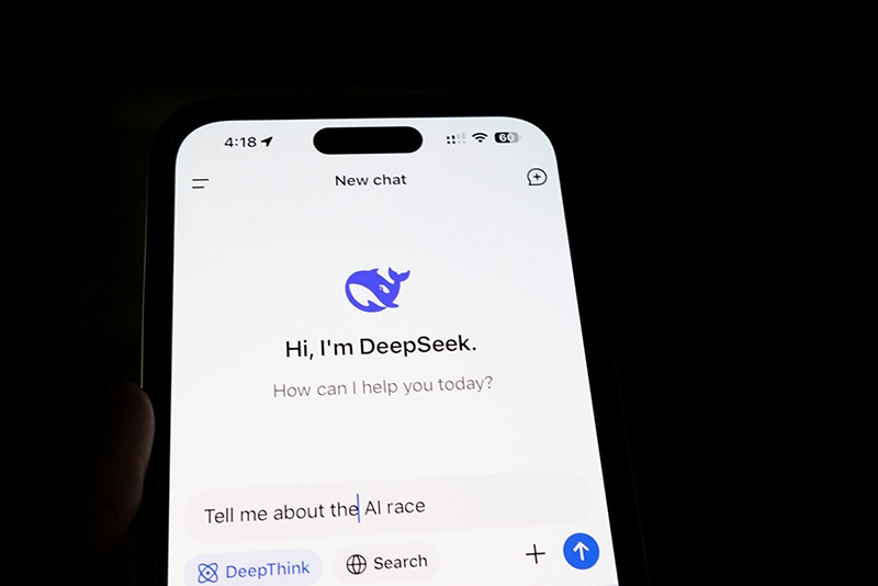 «Небольшой, но искренний прогресс»: DeepSeek откроет для всех пять ИИ-репозиториев