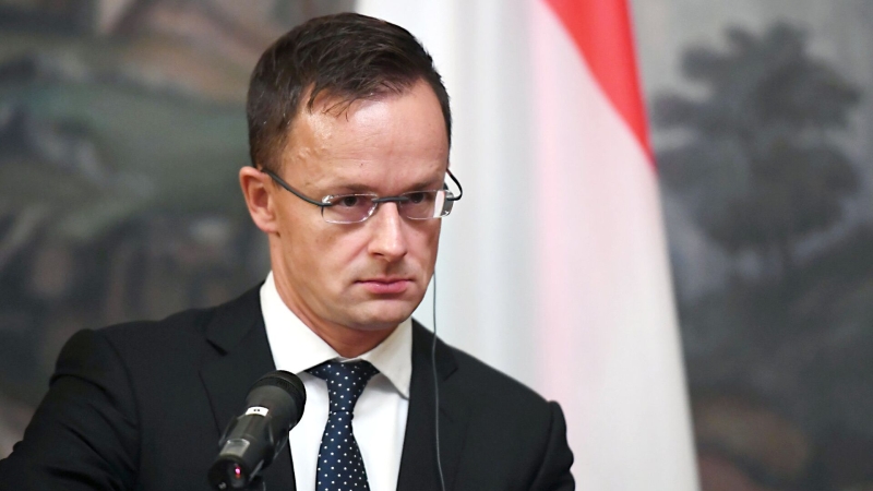Венгрия не позволит ЕС сорвать мирное соглашение по Украине, заявил Сийярто