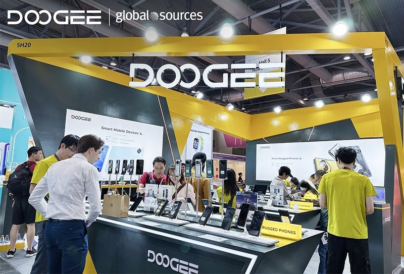Doogee представила тонкие смартфоны с проекторами и другие новинки на выставке Global Sources в Гонконге