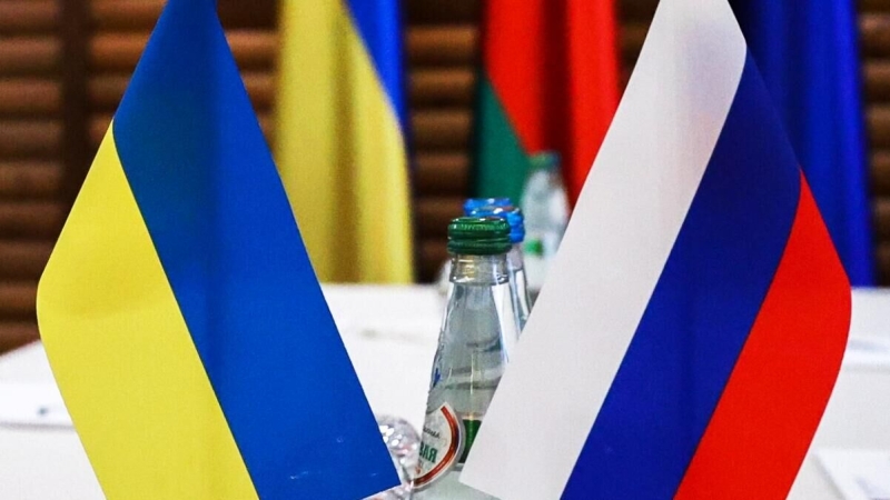 Эксперт спрогнозировала несколько этапов переговоров по Украине