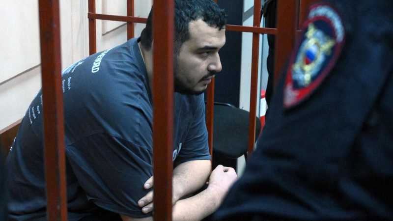 СК попросил продлить арест мужчинам, обвиняемым в убийстве Кириллова