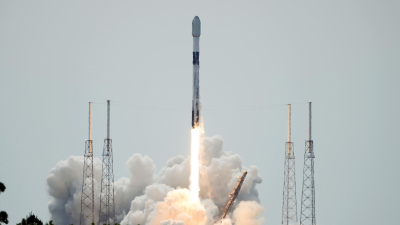 В Европе заявили о планах конкурировать со SpaceX, передает Bloomberg