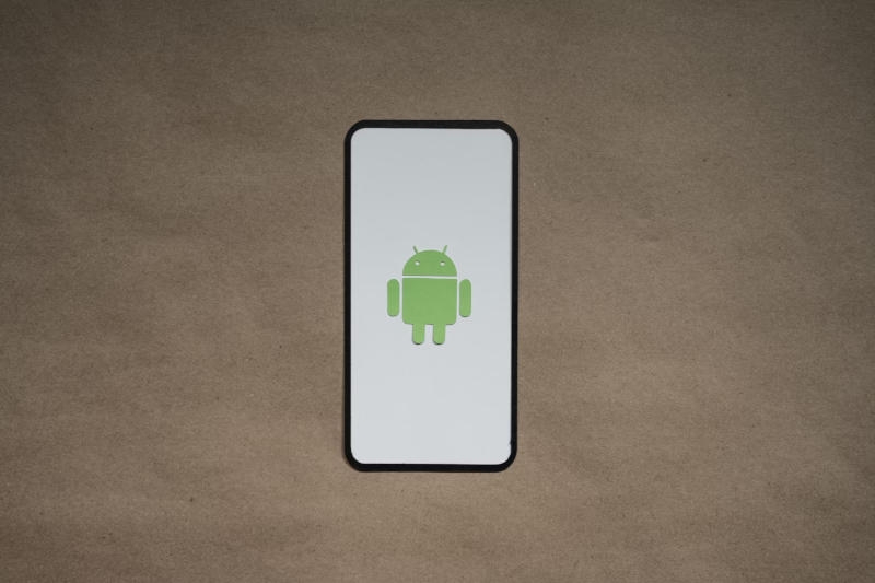 «Яндекс» и Meta✴ уличили в тайной слежке за миллионами пользователей Android