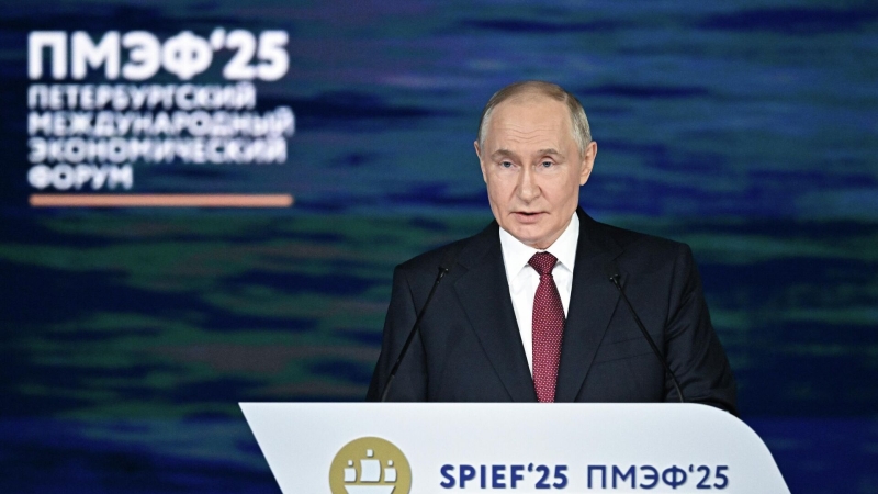 Путин отметил важность поддерживания Россией статуса крупнейшей экономики