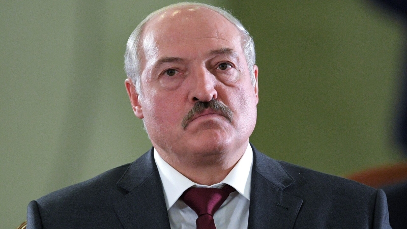Европа остервенело воюет против правды о войне, заявил Лукашенко