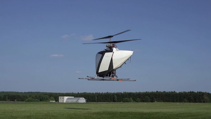 Видео: австрийский одноместный электровертолёт eCopter впервые полетал без привязи