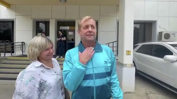 Владельца парка "Тайган", на которого напал лев, выписали из больницы