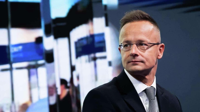Сийярто раскритиковал ЕС за поддержку Украины