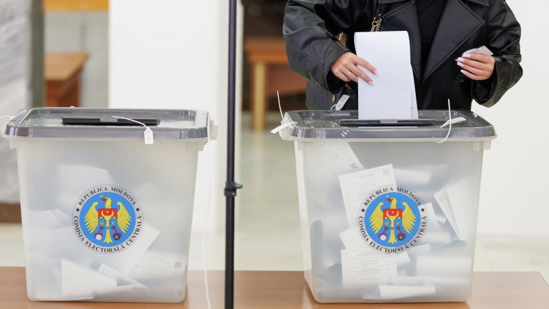 Молдавская оппозиция обвинила правящую партию в удержании власти