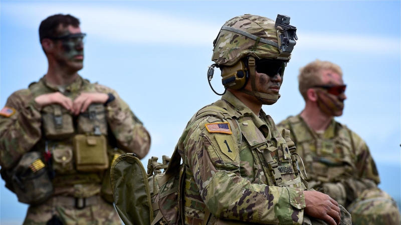 СМИ: США собираются вывести часть военных из Венгрии и Словакии