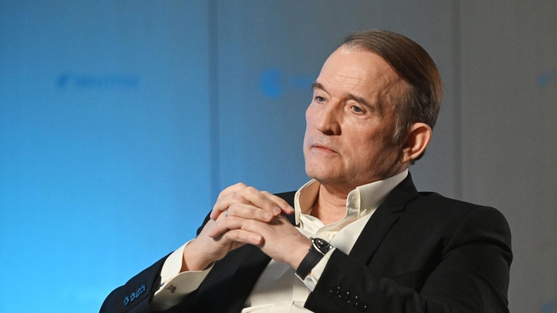 У Украины нет денег на покупку газа обходными путями, заявил Медведчук